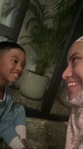 Replying to @Ellathif jadi lebih salting anaknya apa bapaknya nih?🤨🤣