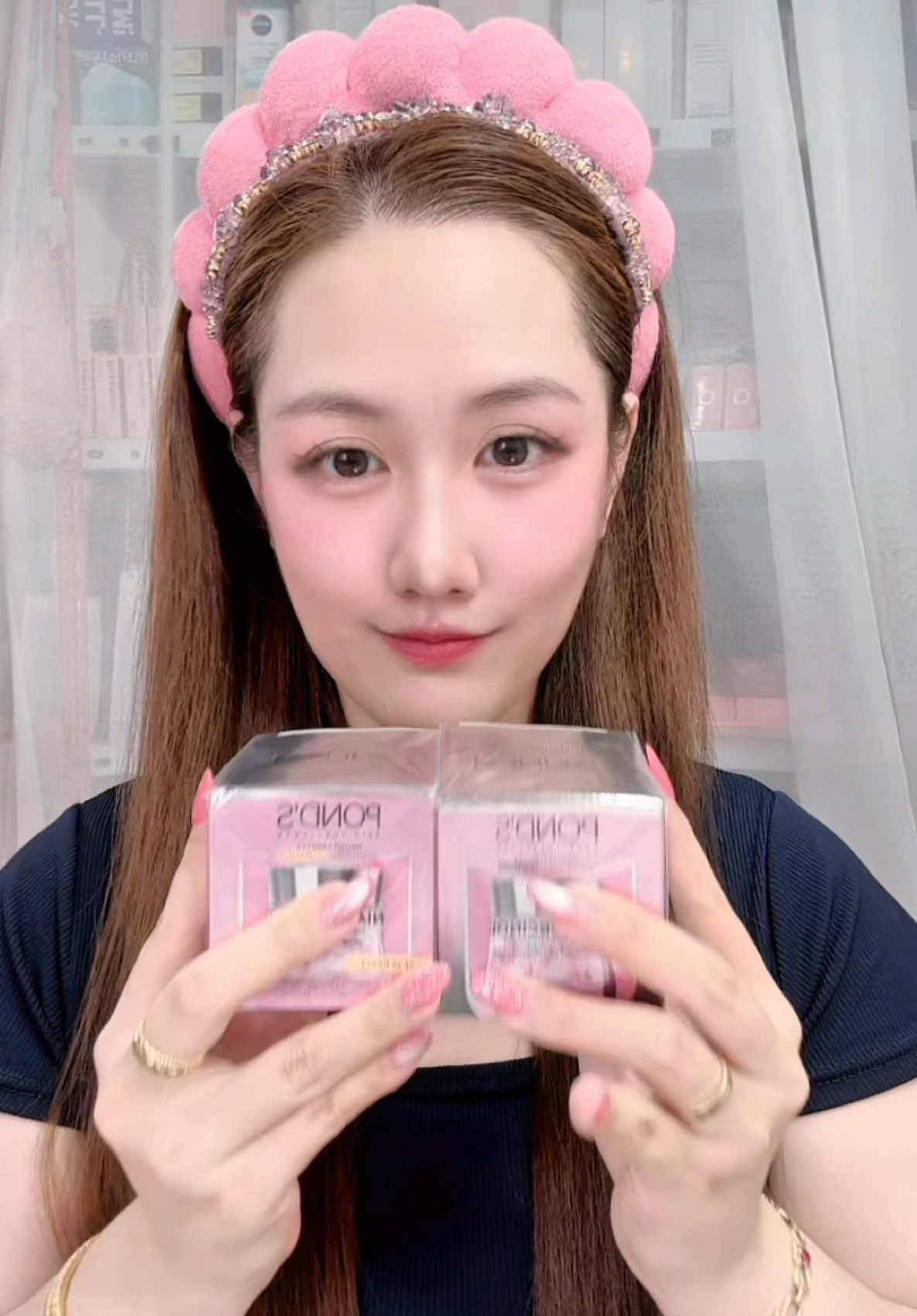 Chăm da chuẩn 24h chỉ với một bộ 👉 Pond’s Bright Miracle ngày & đêm 🌸 Da sáng khỏe, căng mướt suốt ngày dài   #Pond's #hoptaccungunilever #serum #kemduong