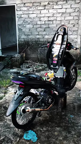 Spam postingan#fyp #4u #fyppppppppppppppppppppppp 