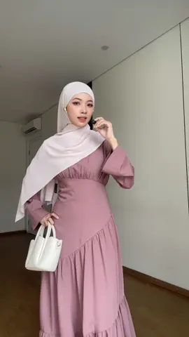 Dress princess againnn 👸 #dresssimple #fypage #dresstoimpress 