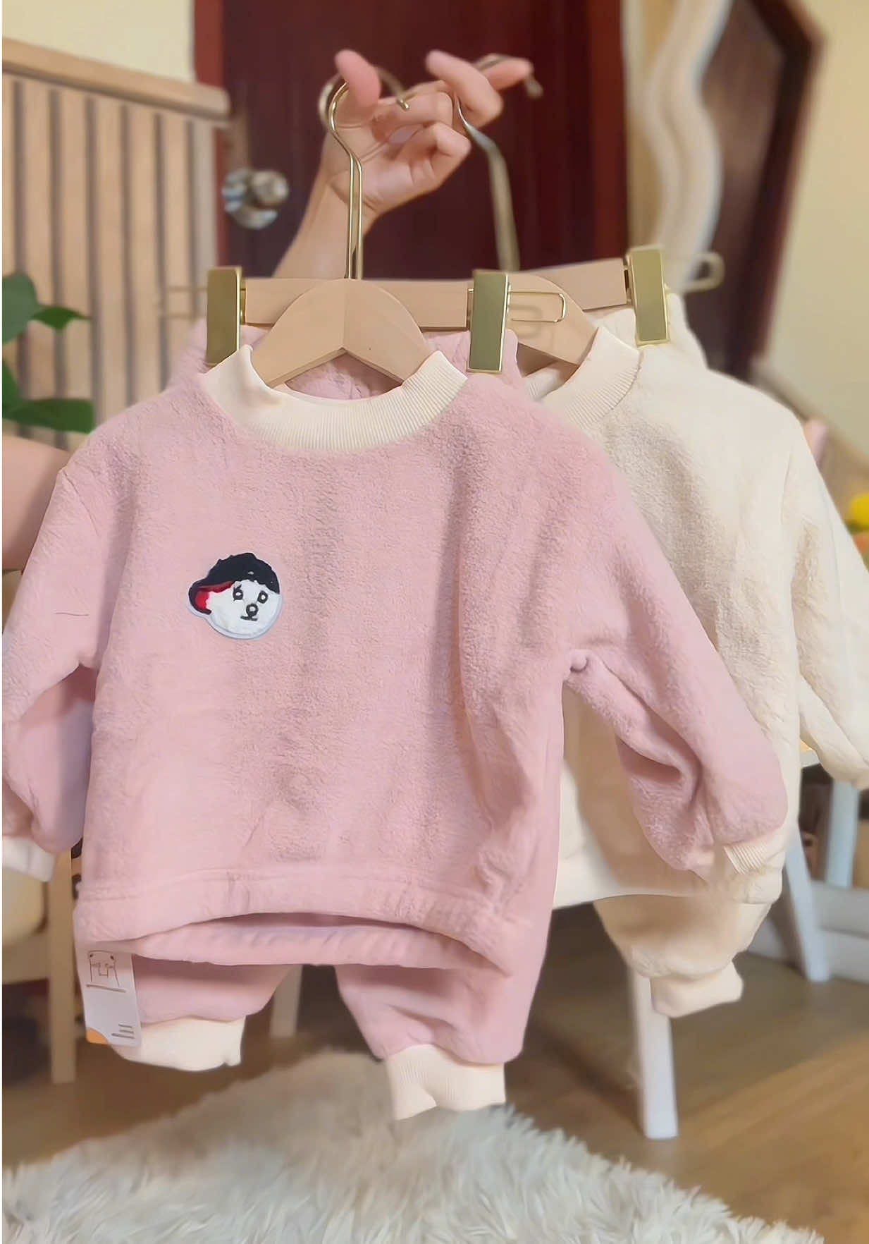 #เสื้อกันหนาวเด็ก #ชุดเด็ก #ชุดเด็กน่ารัก #ชุดเซ็ตเด็ก #เสื้อผ้าเด็ก 