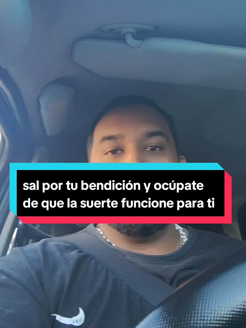 hagamos el bien y no miremos a quién y los envidiosos que se sigan mordiendo la lengua con su veneno #ubervstaxi #buenosaires #didi #uber #driver 