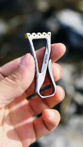 Do you want one?#fyp #keychain #titaniumkeychain #gadget #hakatoy 