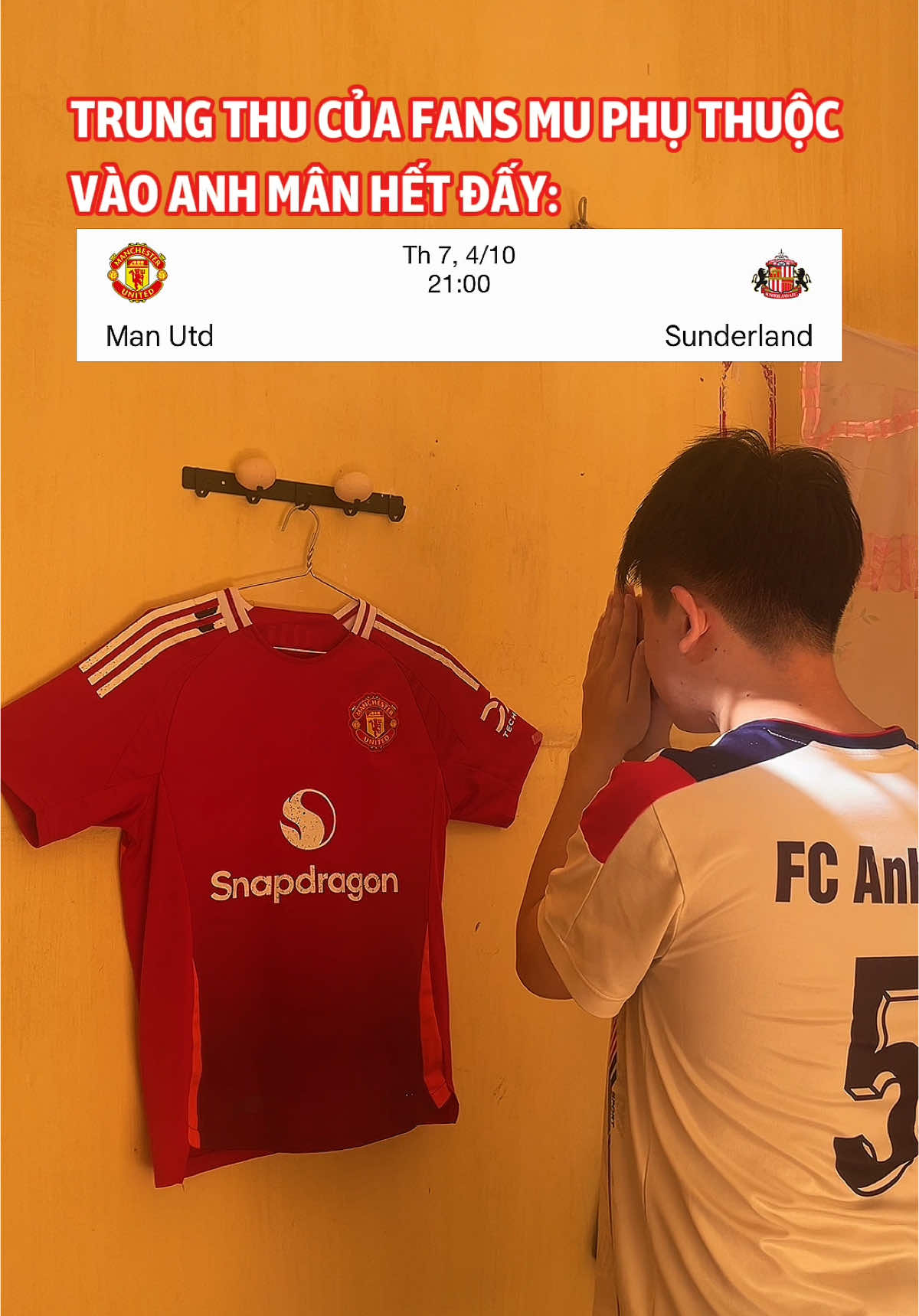 Tết Trung Thu xin phép được tặng đội bạn 2 trứng ạ🤡 #dacyeumu #manchesterunited #tettrungthu 