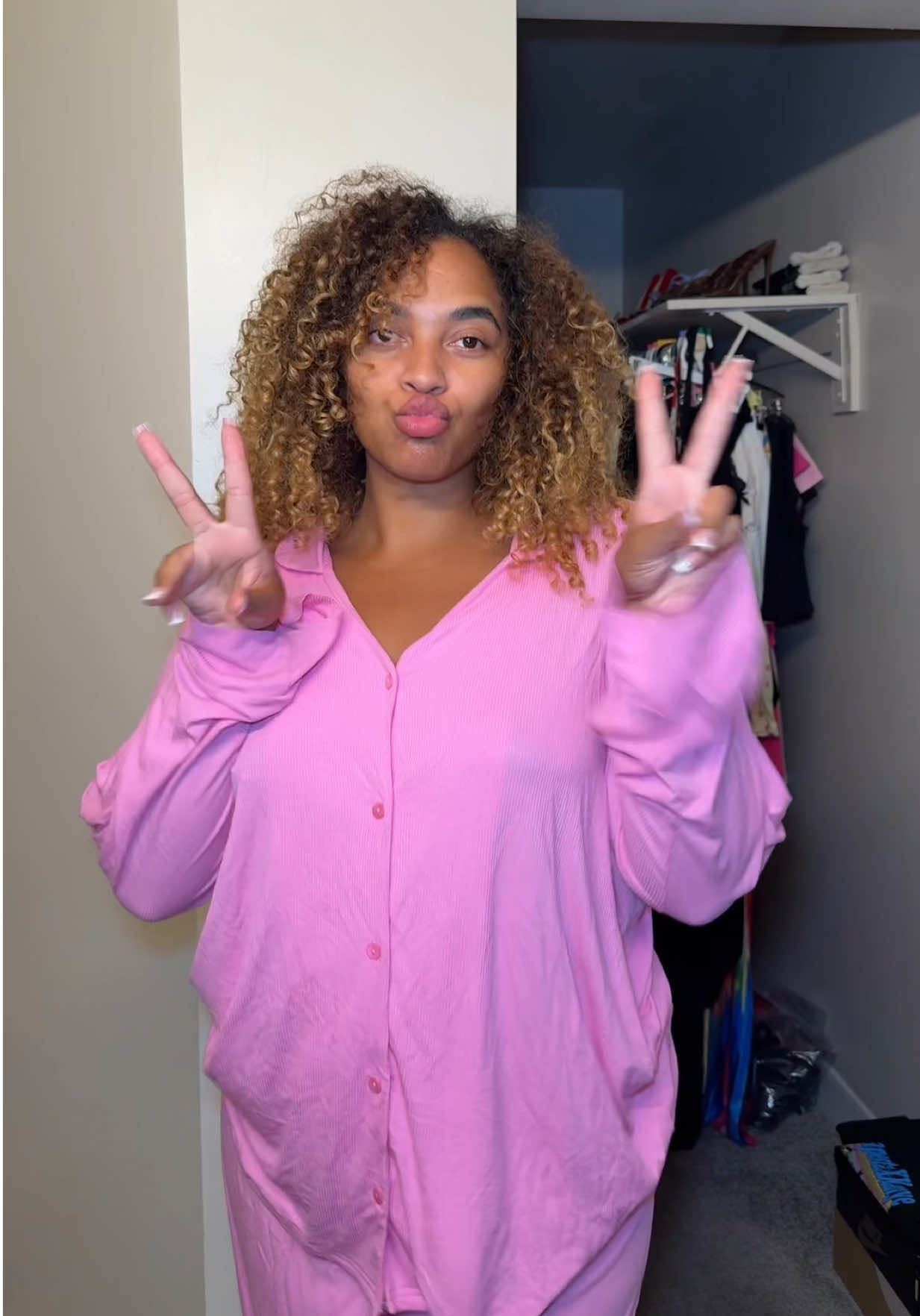 Obsessed with this @MARSMADE bar🧼🫧🎀💞 #skincaretok #zalaiyanefwani #marsmade #fyp #skintok 