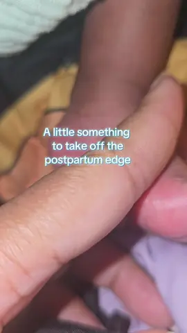 Baby toes are the cutest thing ever 🥰🥰 #babytoes #newborn #postpartum #momlife 