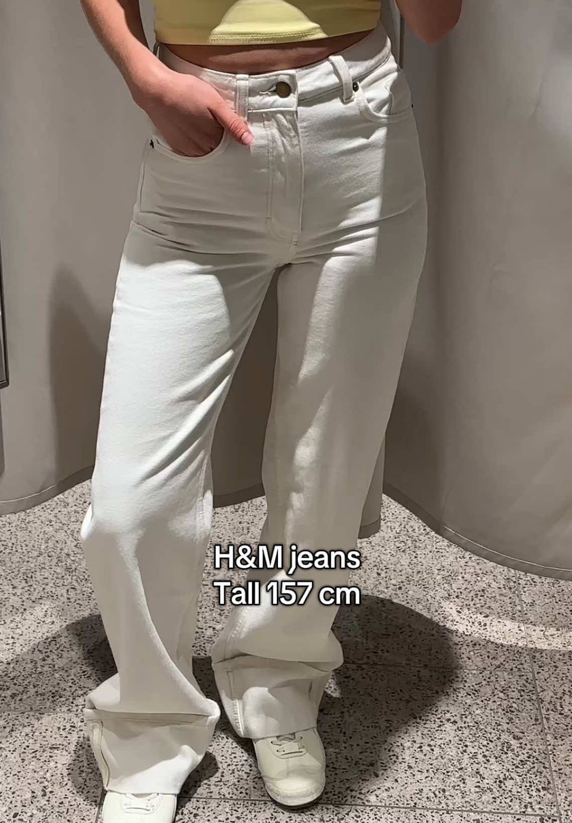 Perfect ultra-high wide leg white jeans @H&M ✨ #hm #whitejeans #hmhaul 