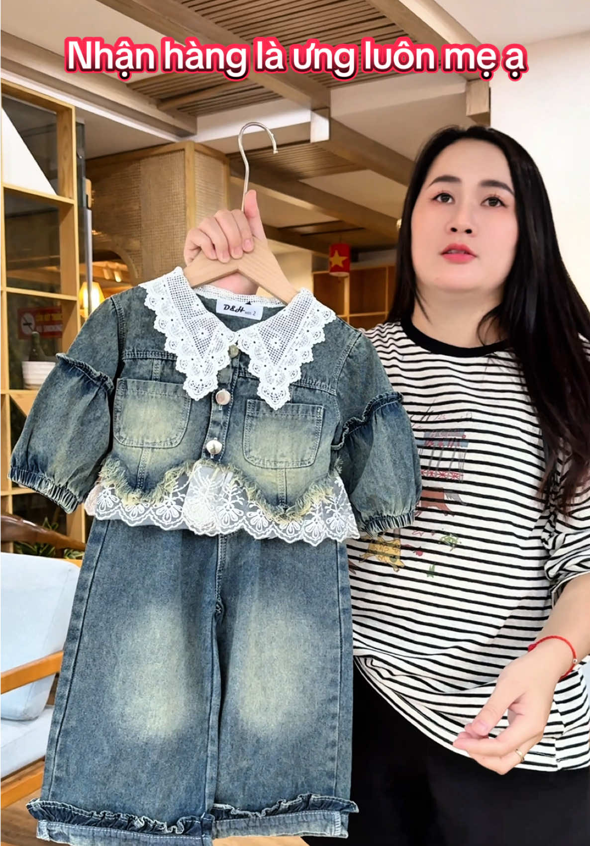 Giá đang hời sẵn luôn nha mẹ chất jean mềm #thoitrangtreem #tiktokshop #bobegai #setbobegaixinh #setbobegai 