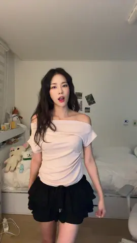 😚 #fyp #korean #추천 #dance 