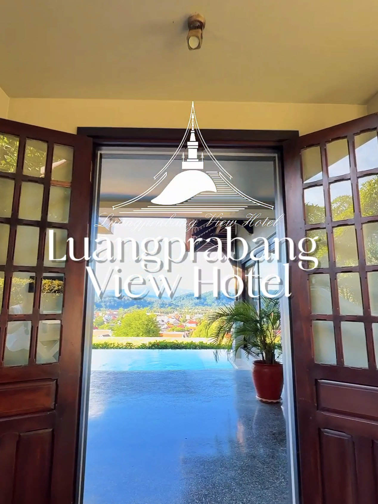 ທີ່ພັກເມືອງຫລວງພະບາງ ກັບວິວ 360 ອົງສາ ພ້ອມສະລອຍນ້ຳສ່ວນຕົວ #ມໍລະດົກໂລກ #luangprabangviewhotel #ຫລວງພະບາງ #ໂຮງແຮມຫລວງພະບາງ 