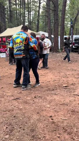 Y se  Puso bien Bueno el baile 💃 #offroads#sedona#az#rutas4x4#laborday@VACILONES TODO TERRENOC@COOKING_WITH_PATTY👩🏻‍🍳🌈🌈