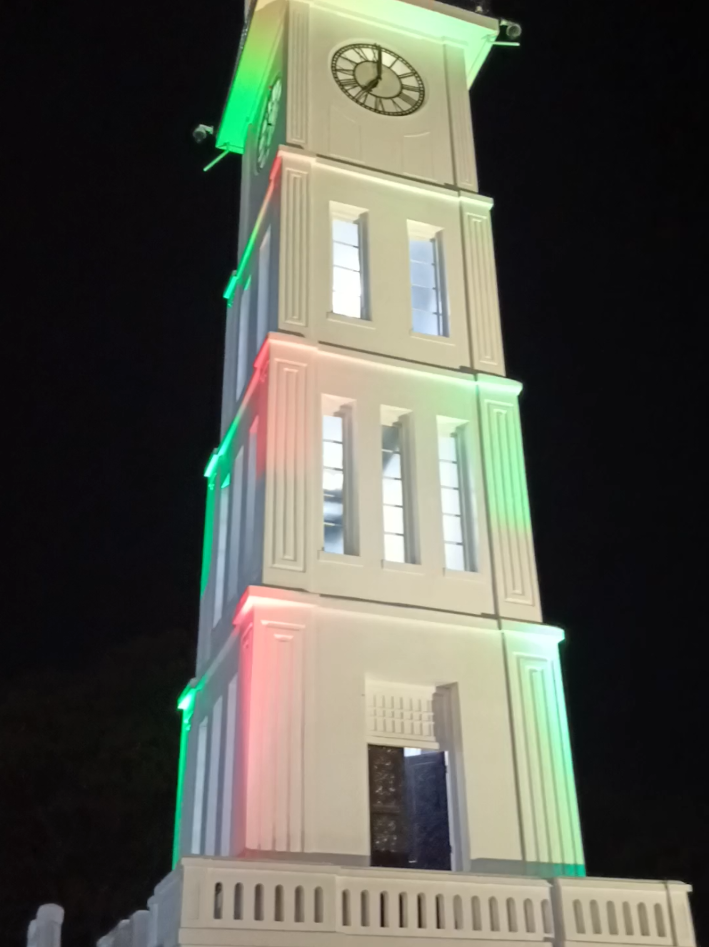jam 7 di jam gadang Bukittinggi #rtrwnetindonesia #ronggengdangdut #pasaman #tapsel 