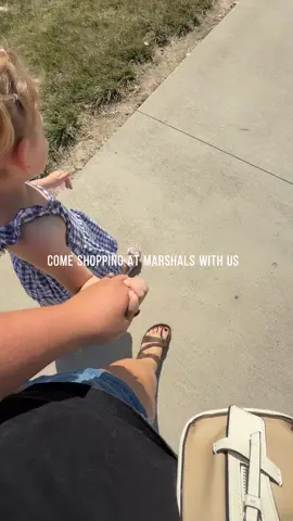 Fall shopping trip to Marshalls 🍁🛍️ Scored cozy finds, cute decor, and all the autumn vibes on a budget! 🍂✨ #MarshallsFinds #FallShopping #BudgetFriendly #MarshallsHaul #CozySeason @Marshalls  