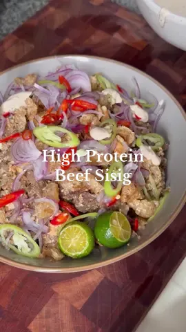 High Protein Recipes: Beef Sisig. Para sure sa sarap, level up your High Protein Beef Sisig with rich, creamy and buttery-linamnam taste of #DariCreme! Recipe for 4 servings: 500g Lean beef sukiyaki  3 eggs 3 tbsp Dari creme Diced onions Sliced red and green chillies Minced garlic Calamansi Soy sauce Liquid seasoning Oyster sauce Liver spread Black pepper Optional added sauce: Mayo Liver spread Liquid seasoning Calamansi Salt Black pepper Optional garnish: sliced chillies sliced onions crushed chicharon #BudgetFriendlyRecipes #LutongBahay