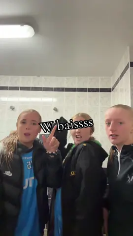 Just got abit wet guys x#updapolbaisss