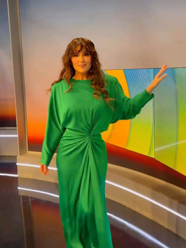 @roziradi #viral #rozanaradi #foryou #artist #fyp 