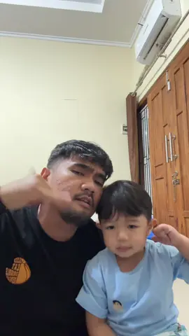 Mencoba cool , malah waaaheeeng 😭