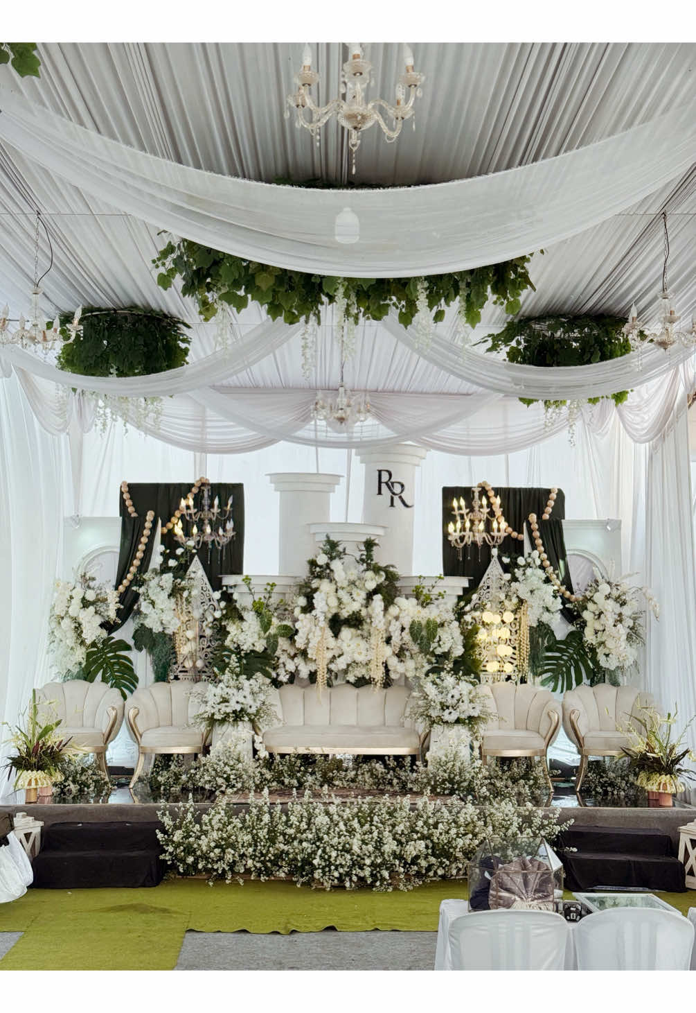 Sketsa dn hasil nggk jauh beda kan? #dekorasikediri #dekorasijombang #dekorasinganjuk #dekorasijakarta #dekorasiparekediri 