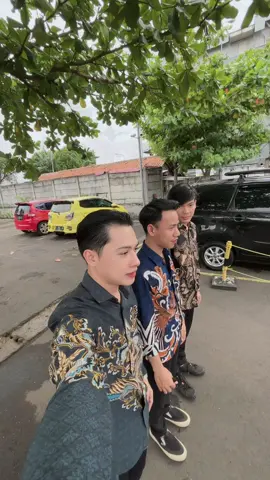 Batik day 😁  #viral #tren #fyp 