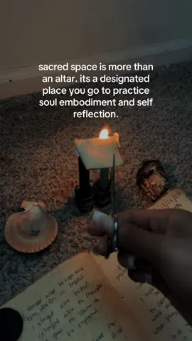 before i do any shadow work, embodiment or alchemy i always create sacred space. i set the mood with music, lighting, candles, incense crytals or whatever i have that helps me settle into my space and connect with my self more. theres a full moon coming up perfect for a ritual. how are you preparing? 👀✨  click the link in my bio to download my embodiment practice  courses where i break down step by step how to create sacred space and execute an embodiment experience of your own #fyp #fullmoon #spiritualtiktok #spirituality #witchtok 