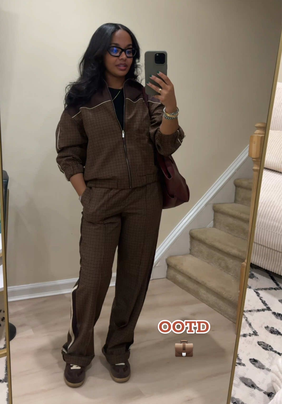 is brown my new black? maybe!🧸🤎🍁 #fashiontiktok #ootdfashion #ootdinspo #OOTD #fyp 
