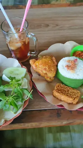 #SambalBelut #AyamGoreng 