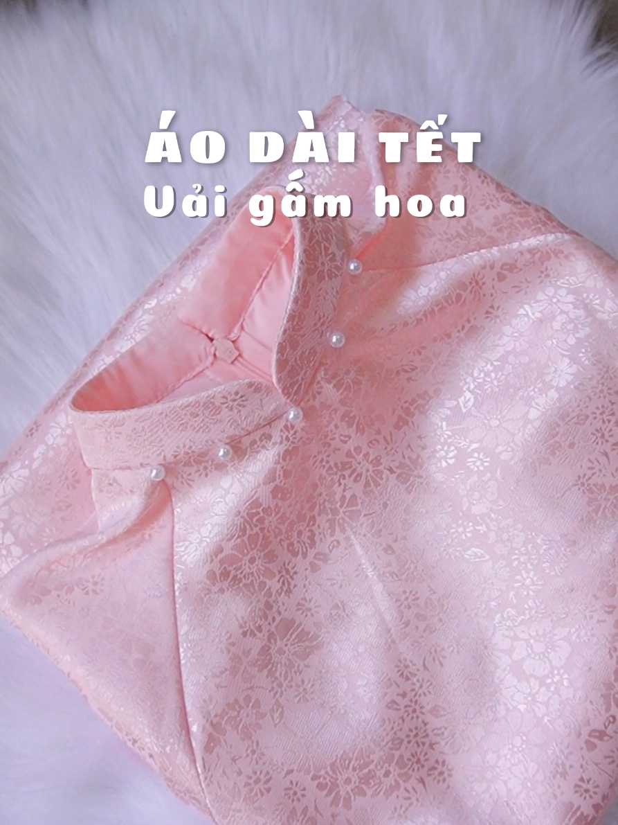 Sắm áo dài chụp hình Tết sớm thôi #aodai #aodaitet #aodaicachtan #aodaisuong #aodaitruyenthong 