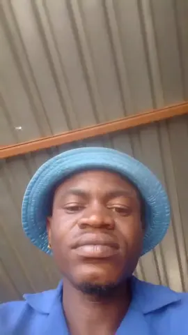 ek is by die toonbank dai tyd my lieg😂😂