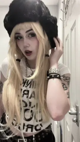at least i know not to go blonde again #fyp #fashion 
