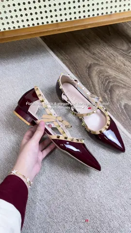 Flatshoes cantik elegan.. bikin kaki keliatan lebih jenjang😍🫶🏻 #flatshoes #flatshoescantikk #flatshoescantik #flatshoesmurah #flatshoescewek 
