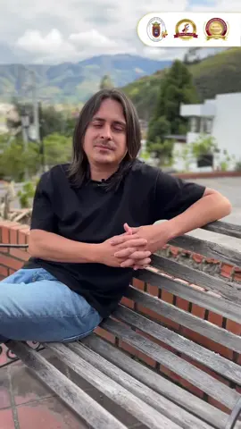 📚✨ En este #TBTUniversitario viajamos al pasado con el docente Abelardo Mejía Bugallo, quien nos cuenta qué estudió, cómo fue su vida como estudiante y algunas anécdotas que marcaron su paso por la Universidad de Pamplona.⁣ ⁣ 🎥 No te pierdas esta historia llena de recuerdos y orgullo Universidad de Pamplona - Colombia   ⁣⁣ ⁣ #UnipamplonaAcreditada⁣⁣⁣ #Unipamplona64años ⁣⁣⁣ #FormandoNuevasGeneracionesConSelloDeExcelencia #Colombia 