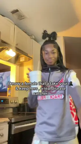 Just a horrible chick 😂😂😷 #law #getter #dobetter #easy #world 