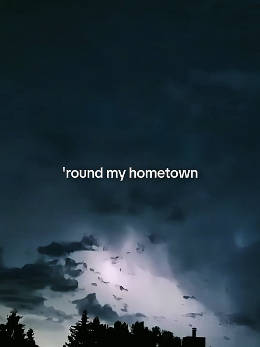 hometown glory. #adele #hometownglory #lyrics #musicvibes #foryou 