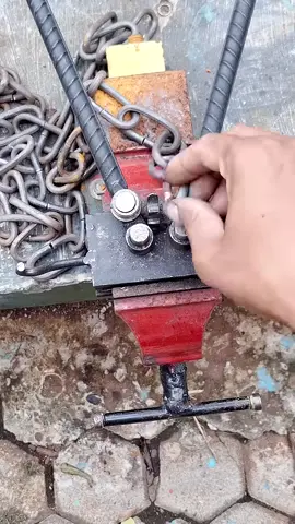 Best tips to make chains #tools #welderslife #welders 