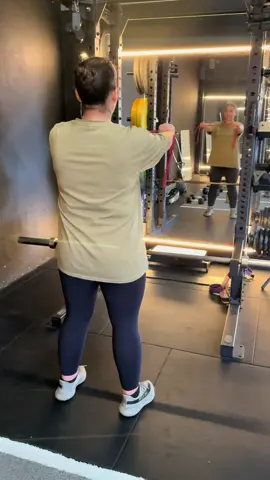 This is your sign to enjoy the process! Because if you don’t the road 🛣️ will be boring girl 💃🏻#gymmum #motherhood 