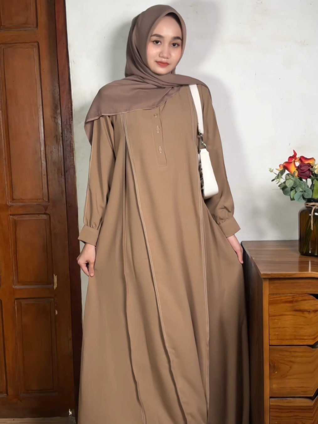 Gamissss Cantikkk Bangett Wajib ada di lemari kamu✨️🌸 #gamiscantik #gamis #gamiskekinian #gamisoutfit #gamispremium 