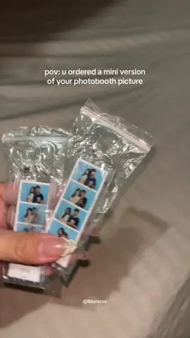 pocket-sized memories ✨💌#miniphotoboothkeychain #photokeychain #customizedphotoboothkeychain #miniphotobooth #foryou
