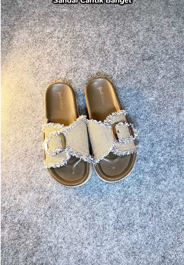 Bagus bangett 😍 buruan yuk cek out sekarang juga 👉🏻🛒 #sandal #sandalwanita #sandals #fyp #fy 