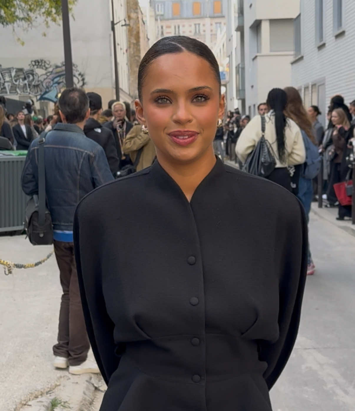 #PaolaLocatelli attends the Mugler Women’s Spring-Summer 2026 show at Paris #FashionWeek