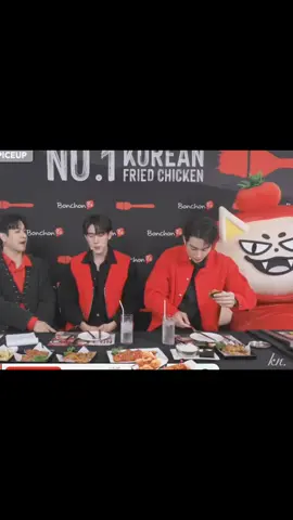 They like to feed each other🍗🦊🍅#fforce_ #kasibook_ #forcebook #ฟอสบุ๊ค #bonchonxfbtspiceup 