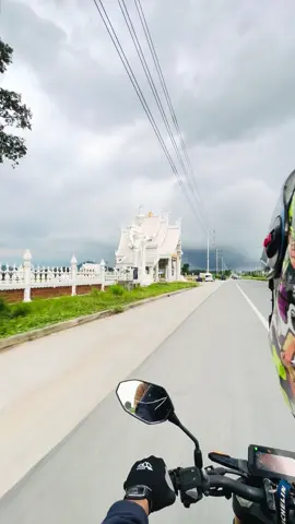 🛵🍃 #วัดหลวงปู่ฮก #ขี่มอไซค์เที่ยว #ความสุขเล็กๆ 