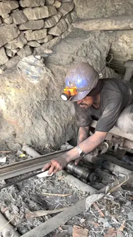 Workers go underground to do dangerous work in black diamond mining and return exhausted. #blackdiamond #blackgoldminimg #goldmining #coalmining #boom 