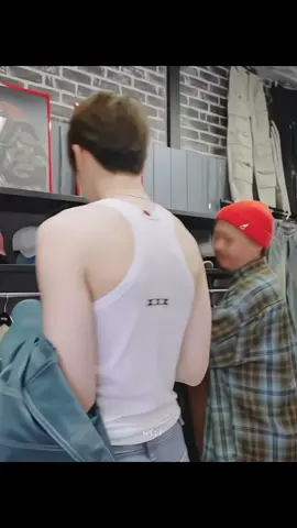 แผ่นหลังแห่งชาติ — #PHUTATCHAI #BUSSINGJAPANEP9