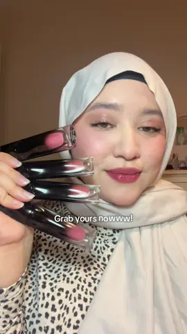 begging everyone to try these lip stains!!! 🥲 #timephorialipstain #timephoriamy 