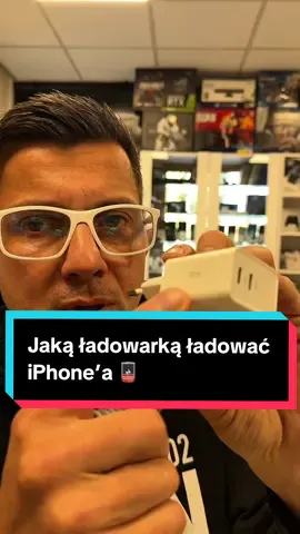 Jaką ładowarką ładować iPhone’a🪫 #iphone #howto #techtips #iphonetips #techtok 