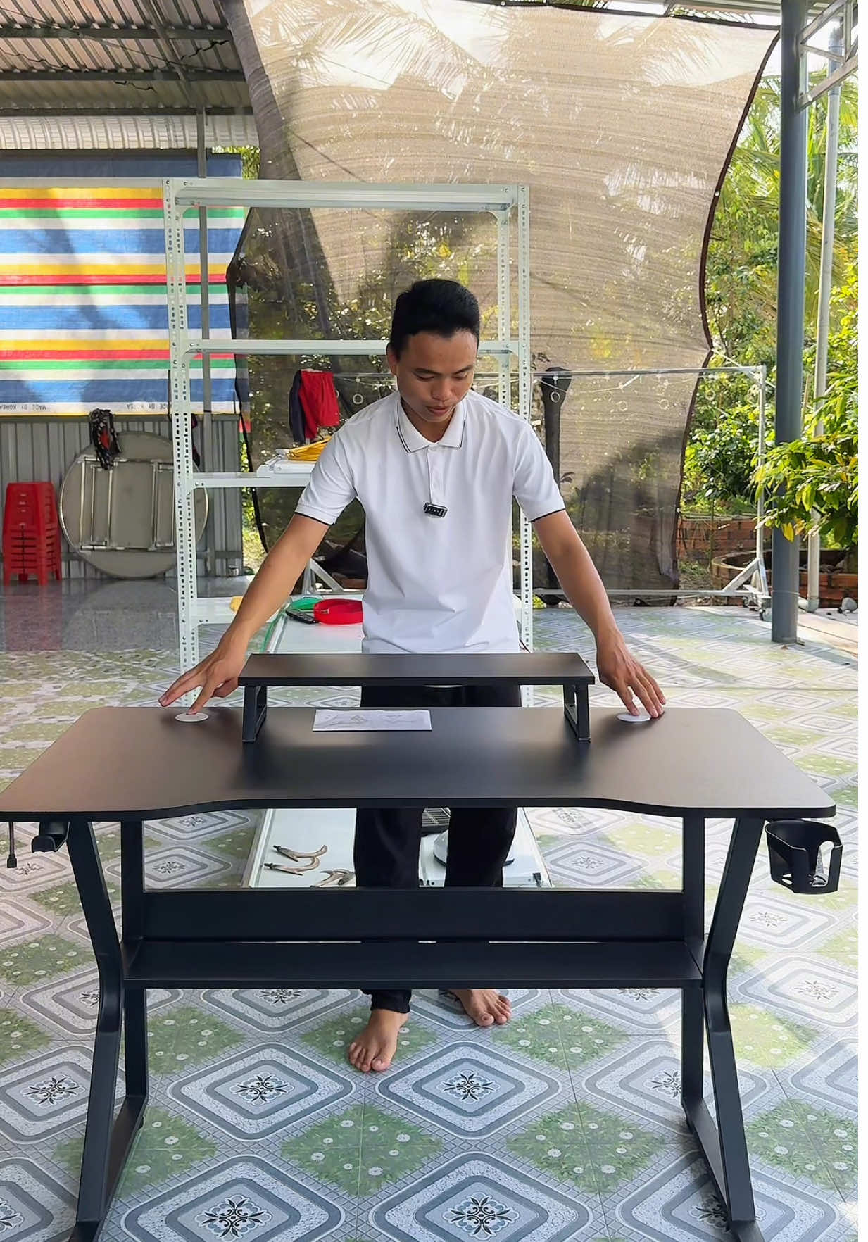 Bàn làm việc bàn để máy tính laptop đang sale#banlamviec #bandemaytinh #bandelaptop #bangaming #banlivestream 