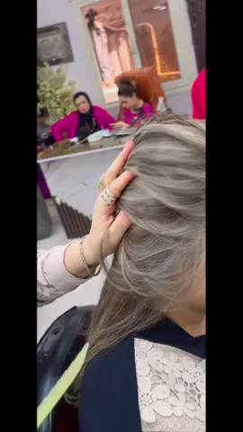 الصبغات عندنا في حته تانيه سنتر منال بيعمل عظمة 