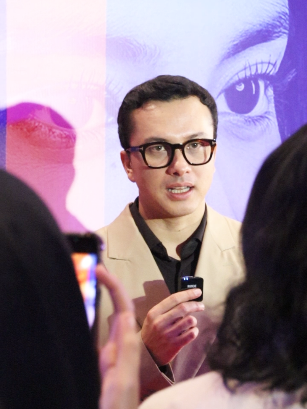 Pesona Produser Film Rangga & Cinta 🔥 Jangan lupa nonton Film Rangga & Cinta di bioskop mulai hari ini sudah tayang 🔥 #nicholassaputra #nicsap #filmranggacinta #fyp #foryoupage 