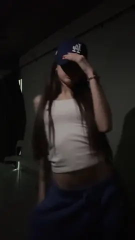 มืดไปมุ้ย👀