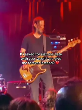 #Love #heartbroken #newyork #keanureeves #statueofliberty 